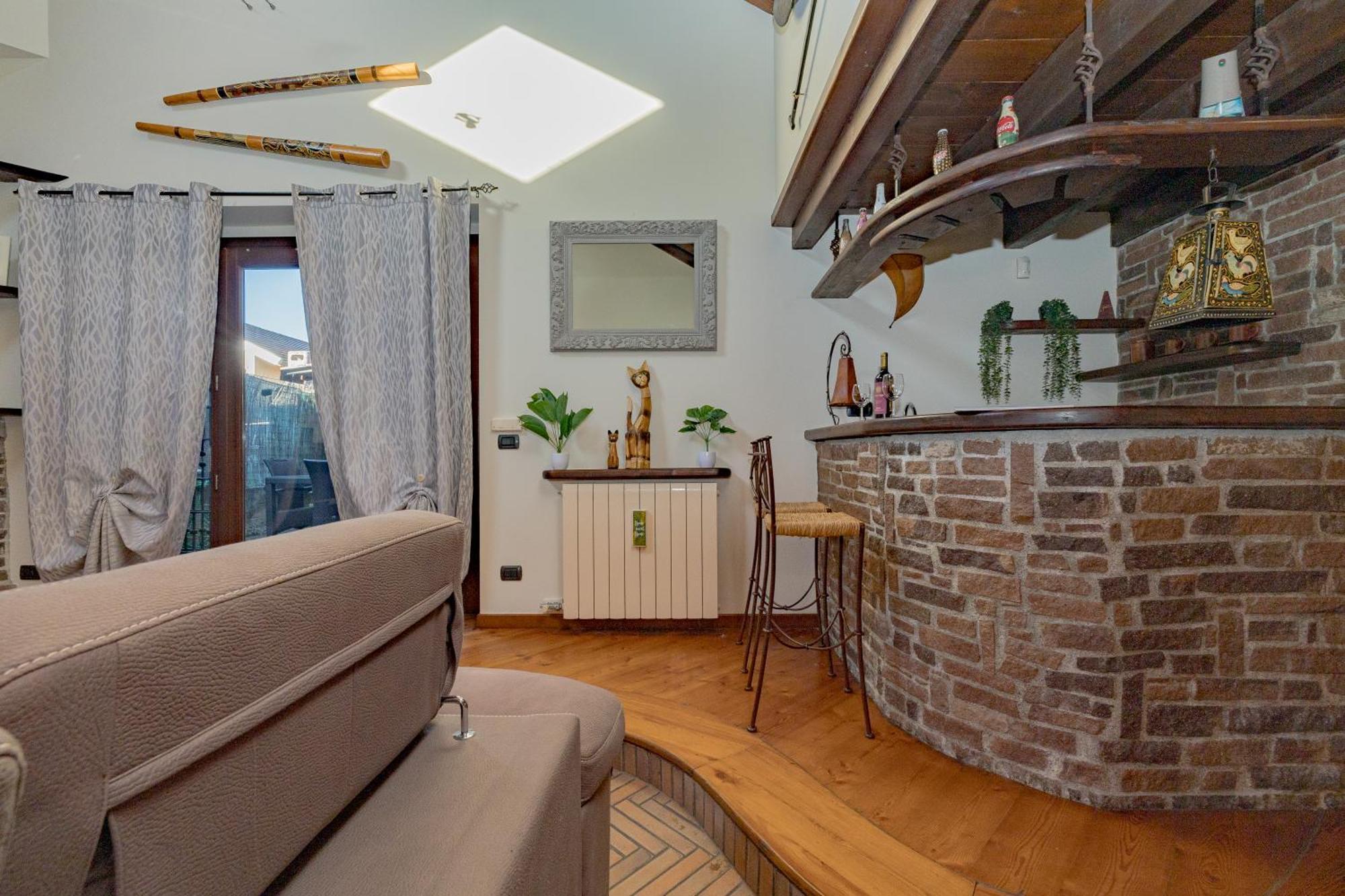 Vila Malpensa Jacuzzi House Ferno Exteriér fotografie